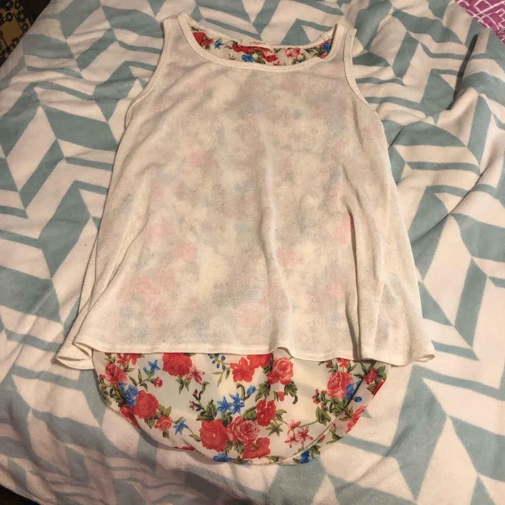 Creme tank top with floral peek-a-boo back with bow